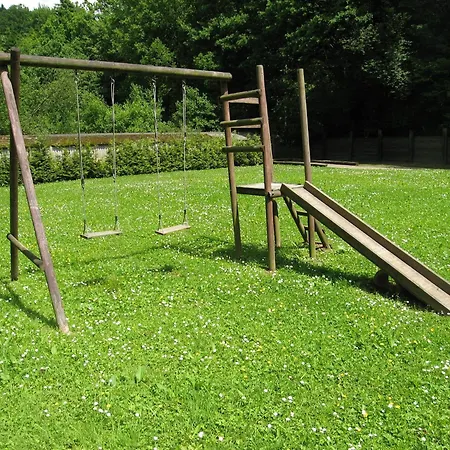 Nature Retreat In Waimes, Cleaning Included ウェーム