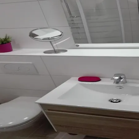 Holiday home In Near Lake, Cleaning Included